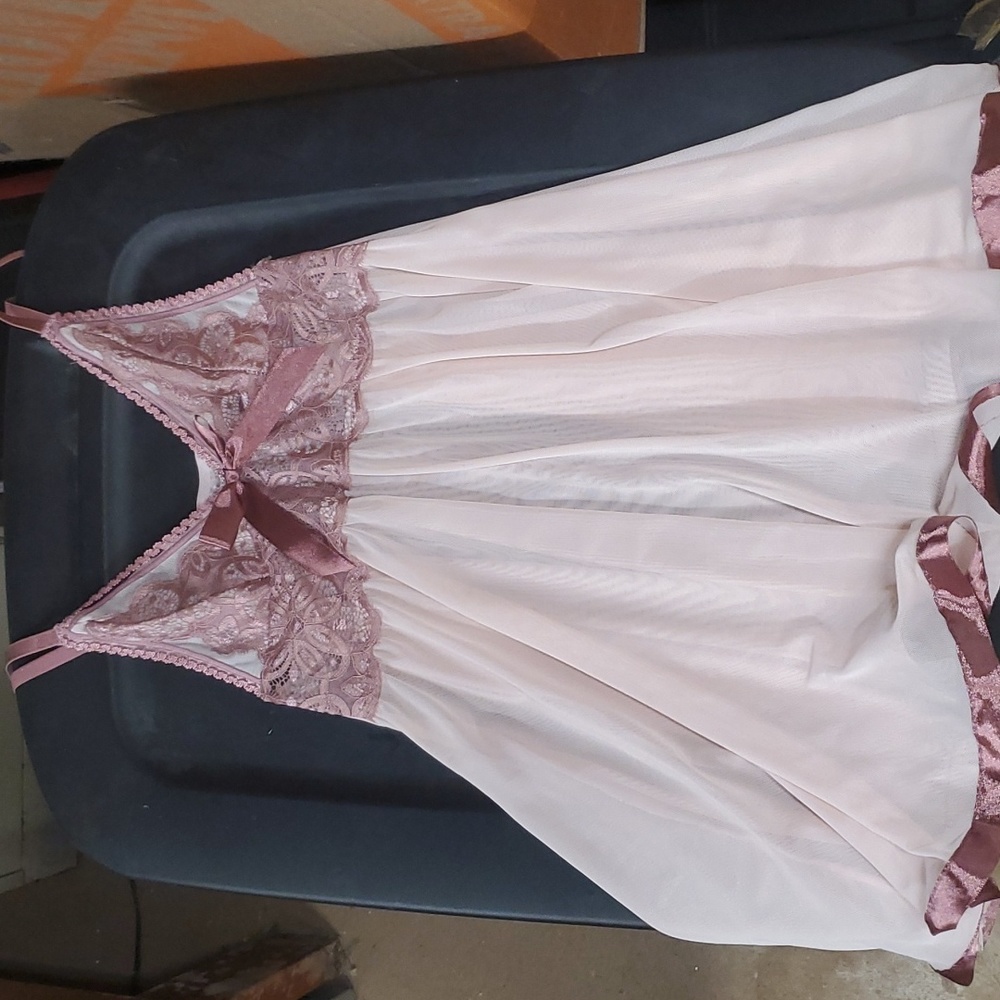 Women's intimates small